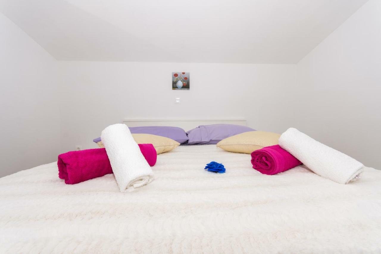 Apartmani Island Trogir Dış mekan fotoğraf