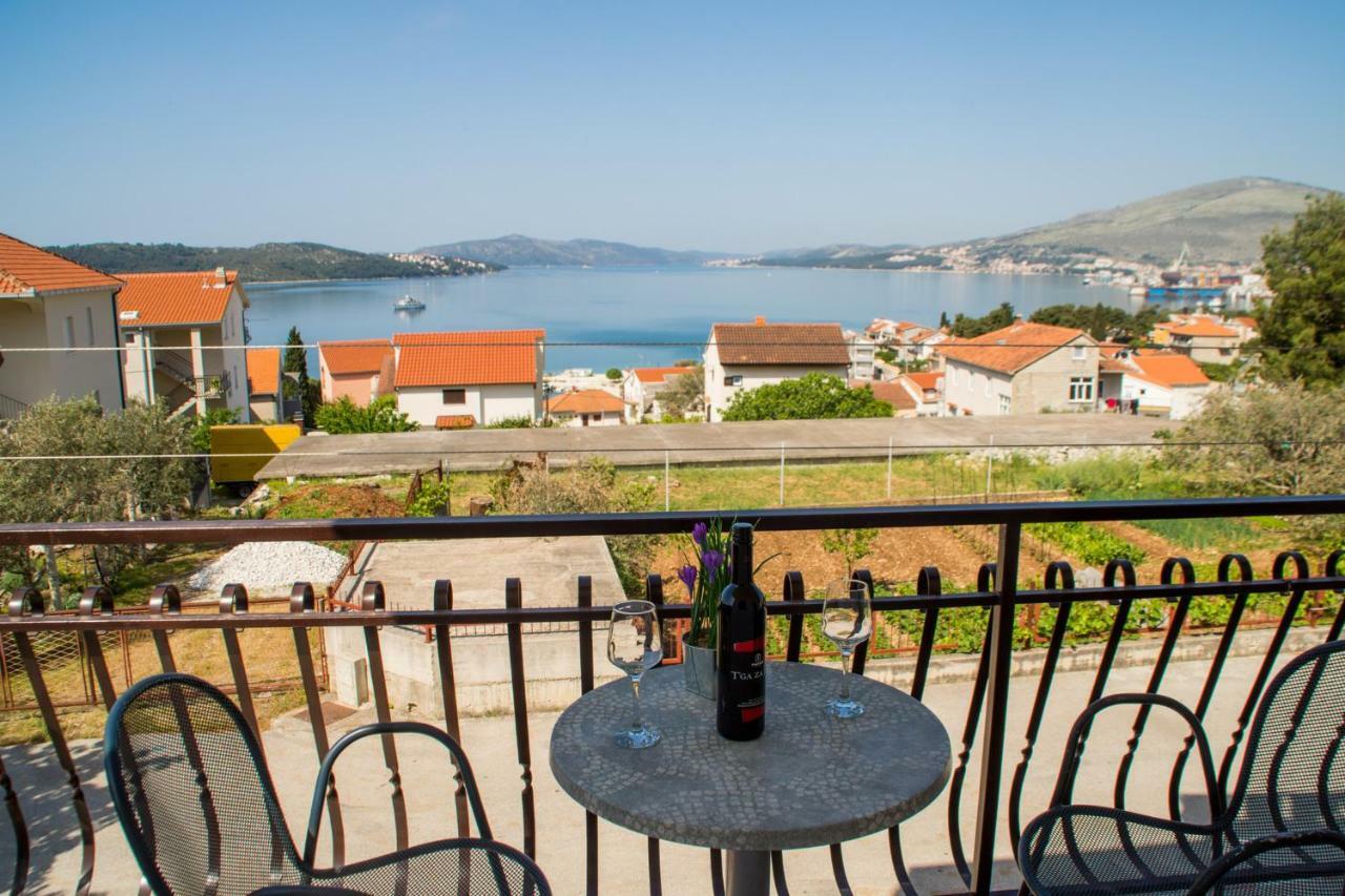 Apartmani Island Trogir Dış mekan fotoğraf