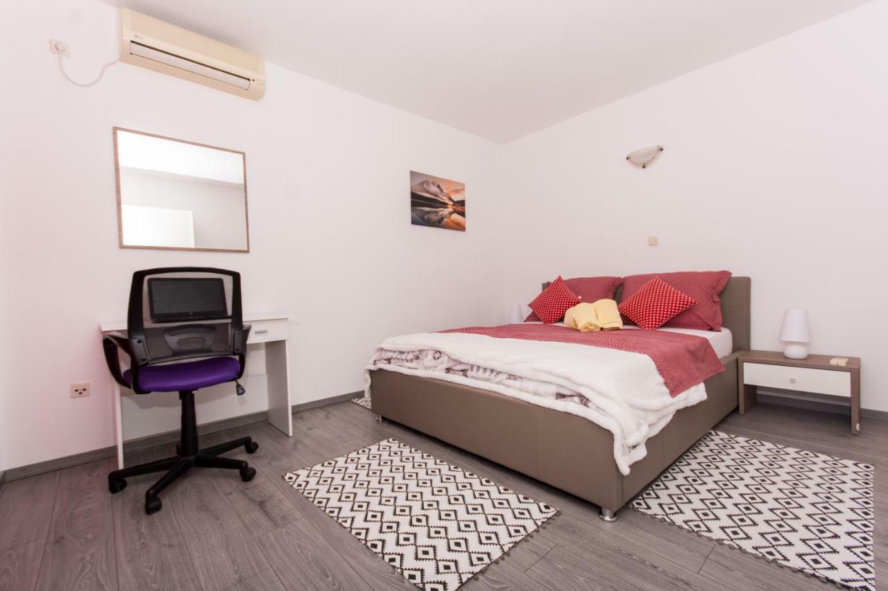 Apartmani Island Trogir Dış mekan fotoğraf